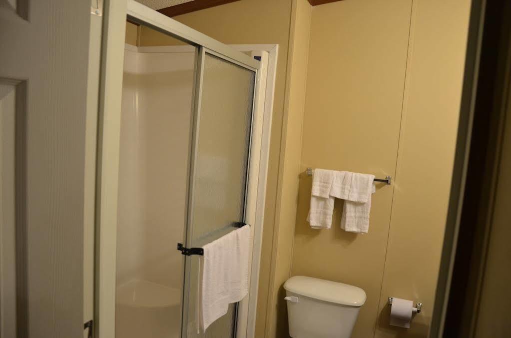 Dilley Lodge Bagian luar foto